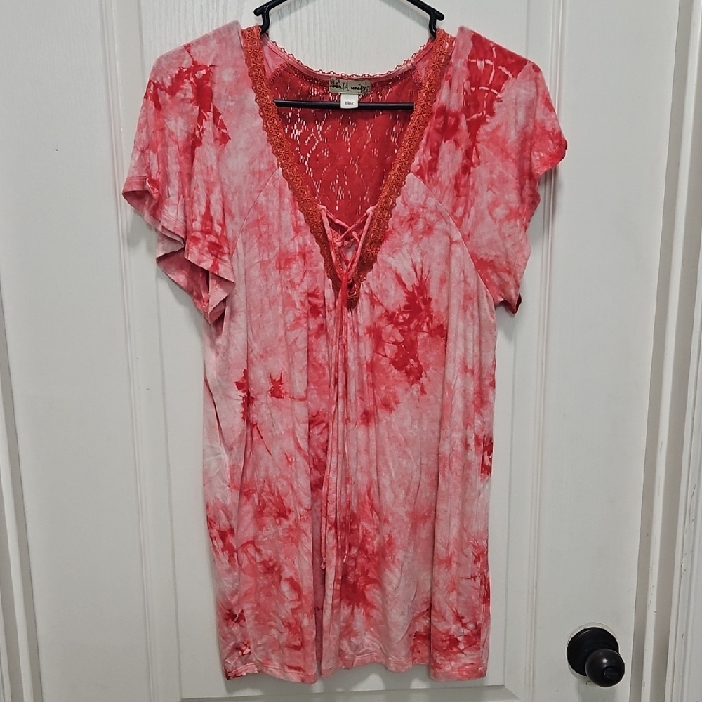 Red Tie-Dye Lace-Trim Women's Top